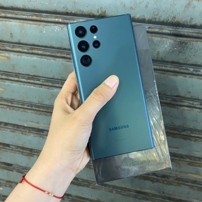 Samsung Galaxy S22 Ultra unlocked 256GB for sale